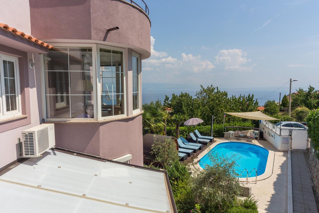 Apartments Melanie Opatija Luaran gambar